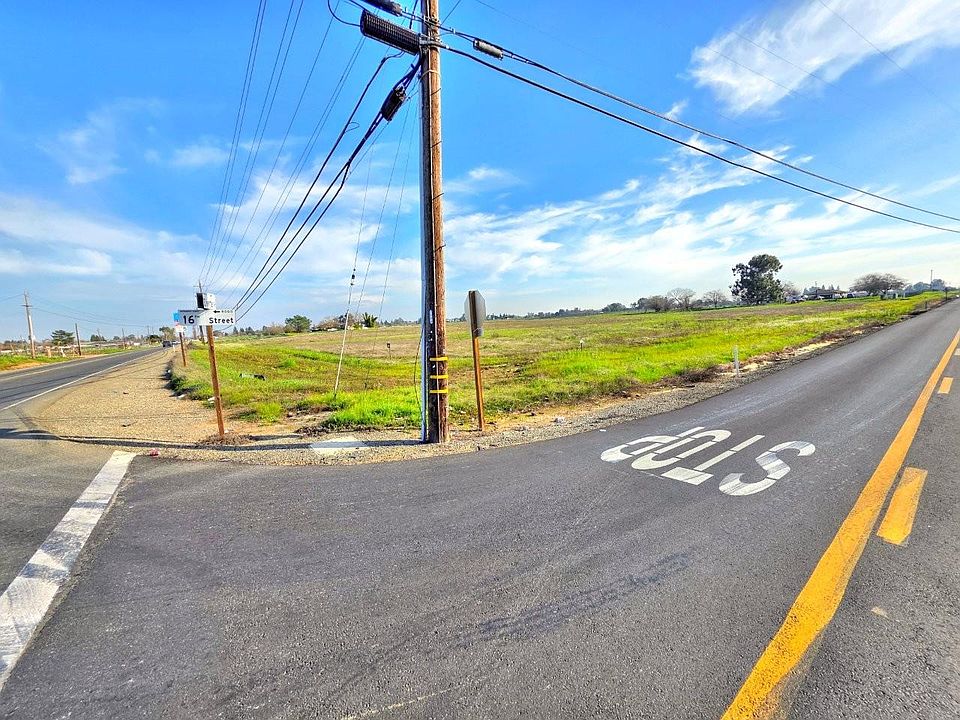 1st image of 16th St