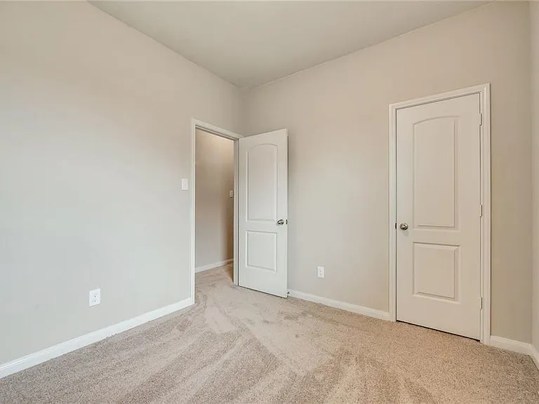228 Ryan St — Photo 21