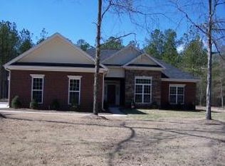 1013 Grindstone Creek Dr, Hephzibah, GA 30815