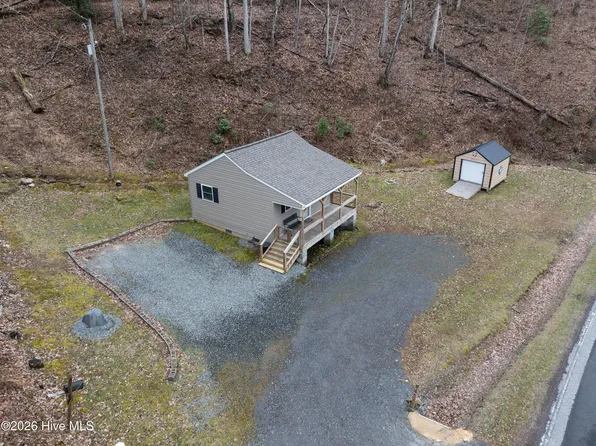 3807 N Hwy 28, Robbinsville, NC 28771