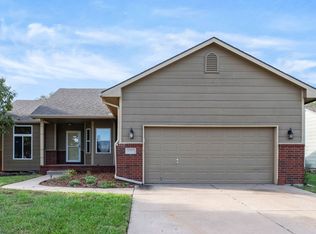11907 W Jewell St, Wichita, KS 67209