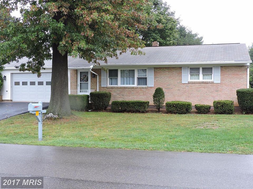 1st image of 1528 Crest View Ave