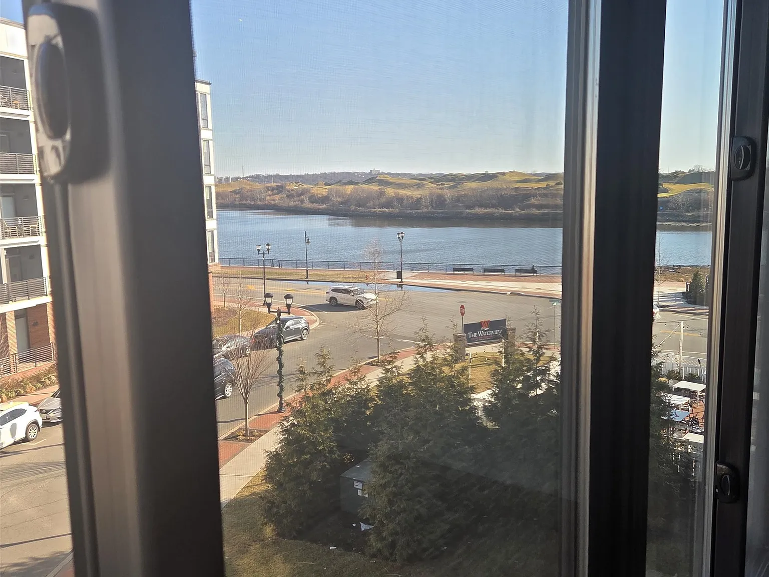 1 bed, 1.0 bath, $2,600 — Photo 3