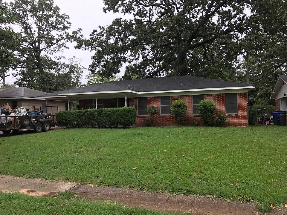 1st image of 613 Woodmont Pl