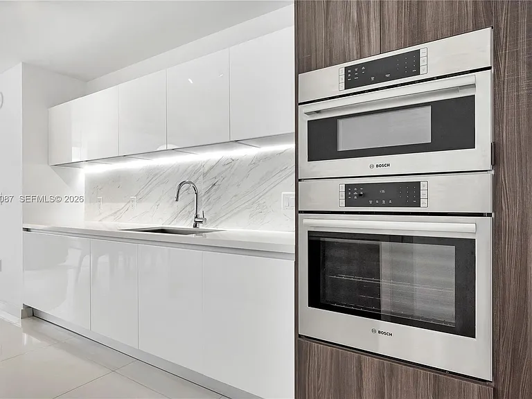 851 NE 1st Ave #1701 — Photo 9