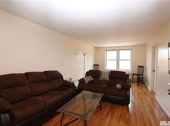 4th image of 24120 Northern Blvd APT 6E