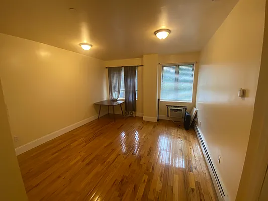 Rented by JB Mac Real Estate Inc. | media 19