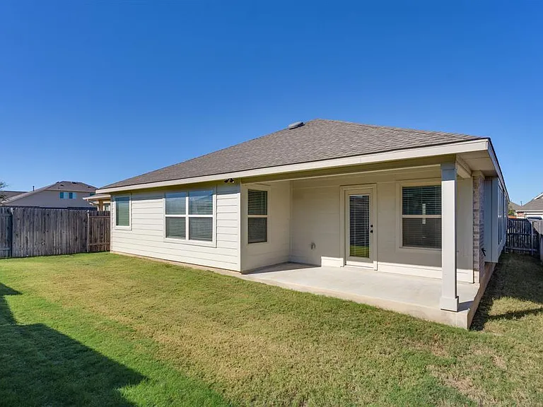 122 Biscayne Bay Bnd — Photo 36