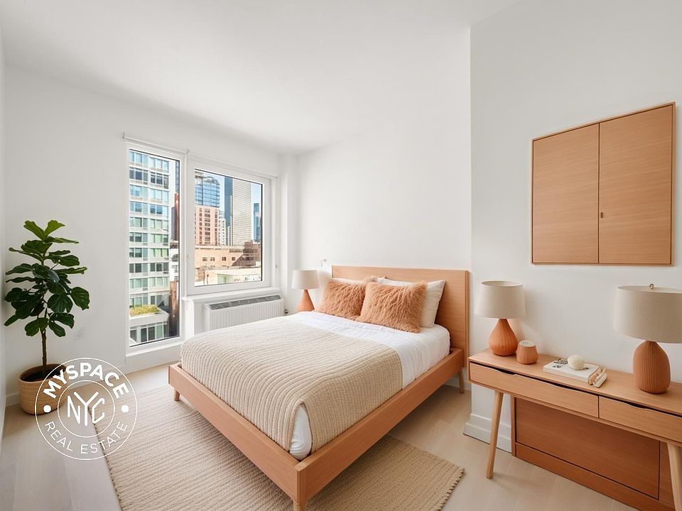 1st image of 150 Lawrence St #952
