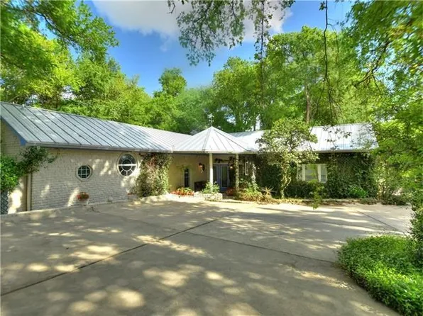 166 Colorado Dr, Cedar Creek, TX 78612