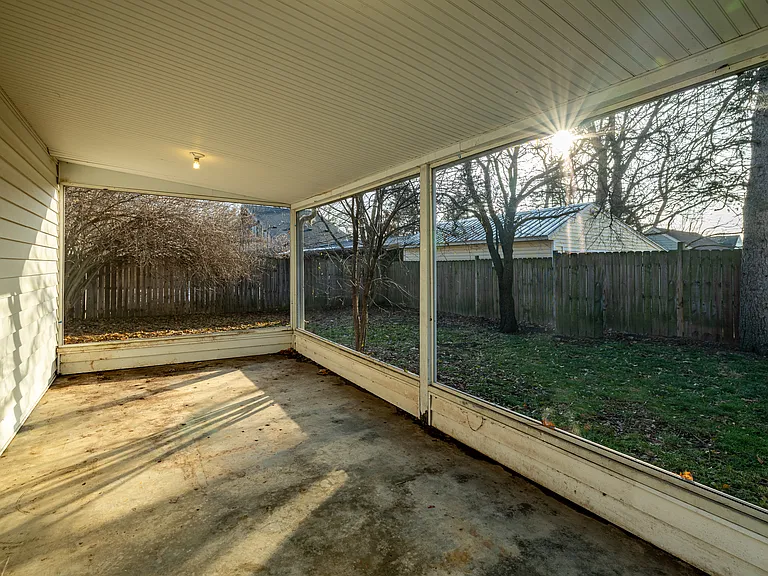 1012 Miner St — Photo 26