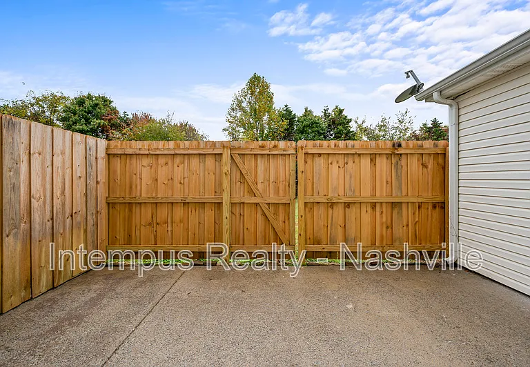 415 Shoshone Pl — Photo 23
