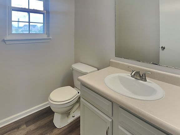 5th image of 11350 Narrowleaf Dr