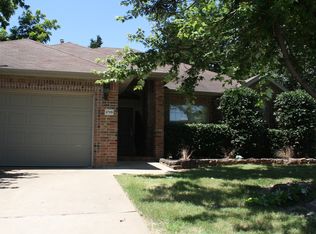 1719 N Misty Ln, Fayetteville, AR 72701