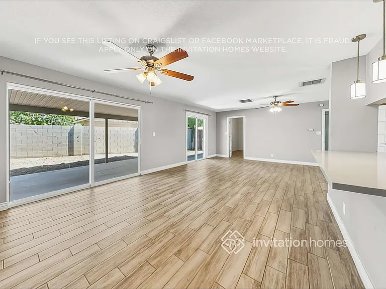 1810 E Palmcroft Dr — Photo 5