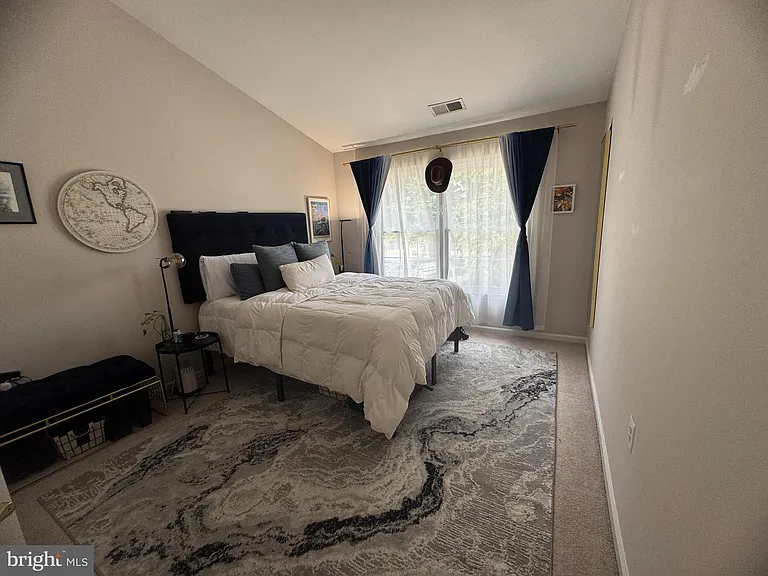1338 Park Garden Ln — Photo 9