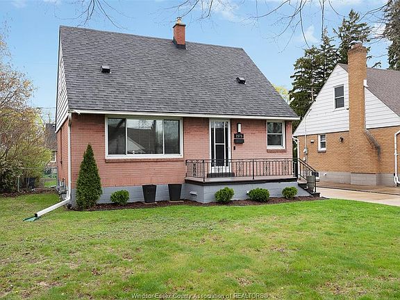 2nd image of 2575 Kildare Rd