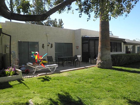 4th image of 548 S Desert Flower Dr