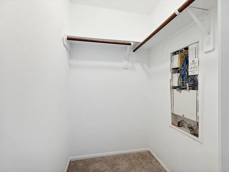 30507 Russell Point Dr — Photo 30
