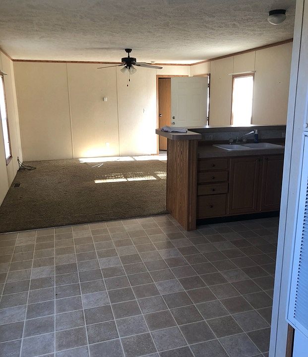 1st image of 86 Mays Ct