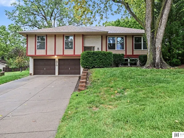 1010 Claudene Ct, Bellevue, NE 68005