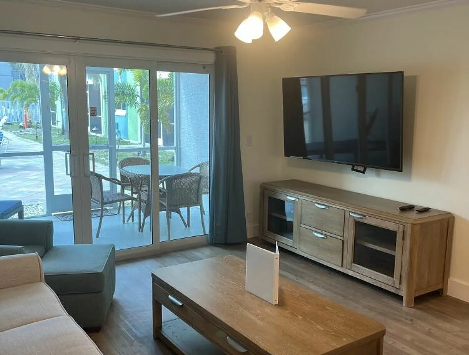 2 bed, 2.0 bath, 1345 sqft, $4,723 — Photo 1