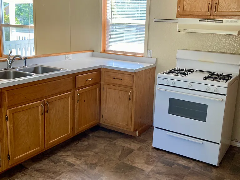 4818 Albert Ln #4 — Photo 4