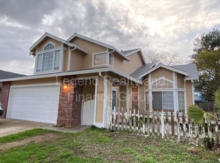 8208 Danbury Park Ct, Sacramento, CA
