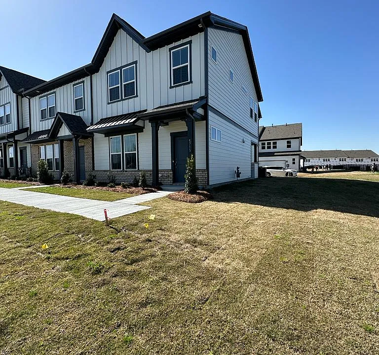 5715 Gulch Pl