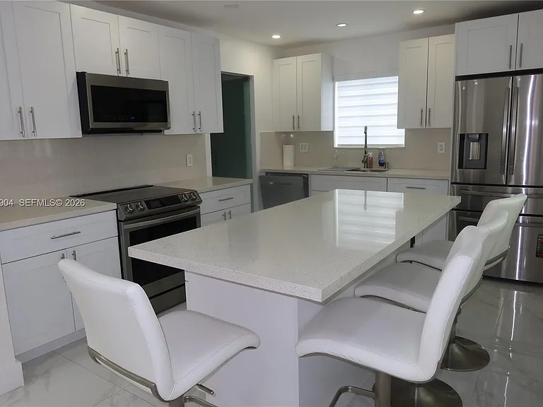 4401 SW 102nd Pl — Photo 9