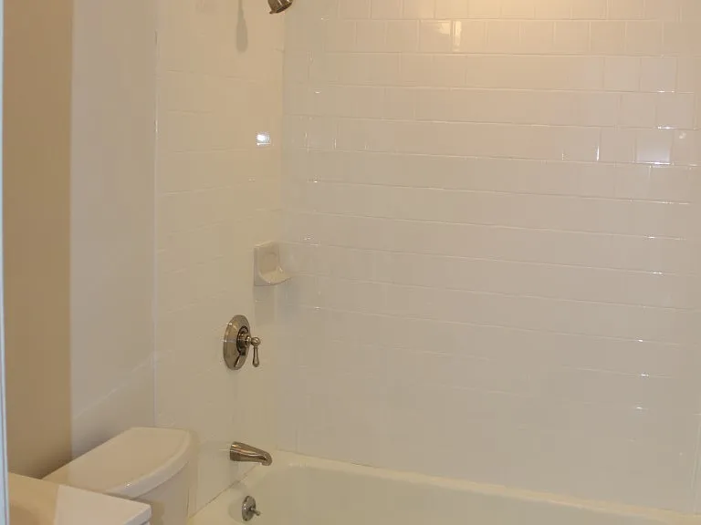 483 E Broadway #8 — Photo 8