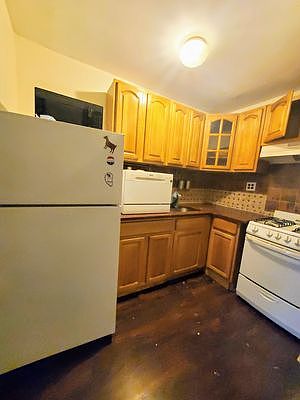 1st image of 373 Marion St APT 3L