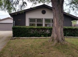 236 Farragut St, Park Forest, IL