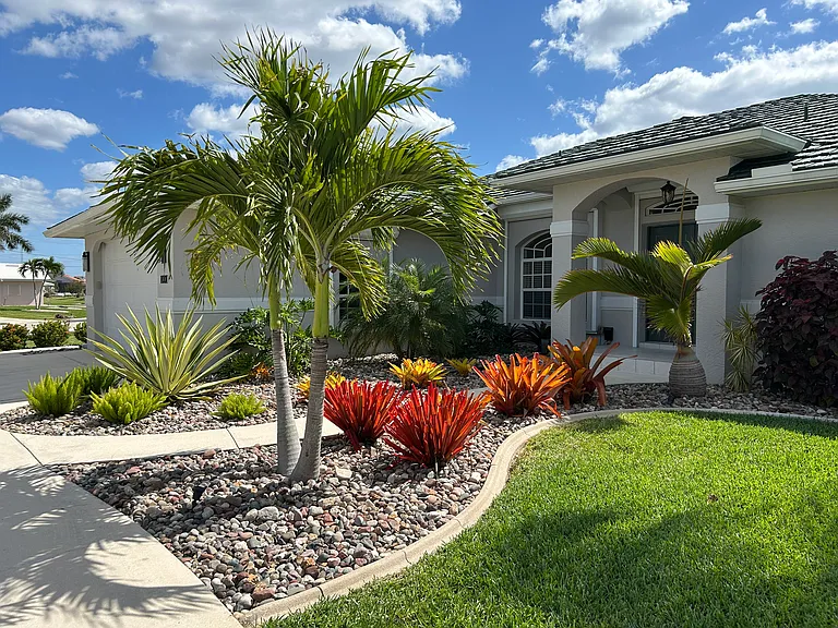 1001 Mineo Dr — Photo 4