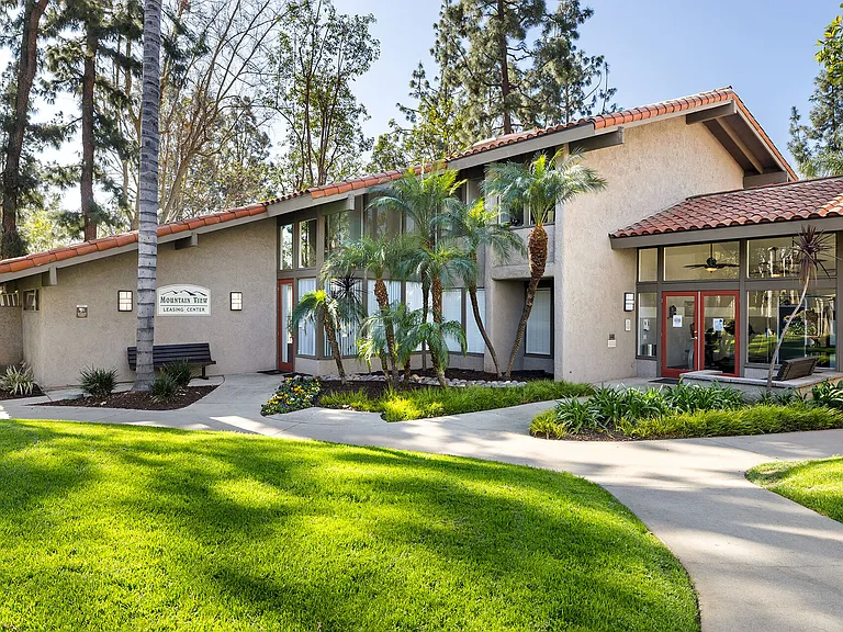 Mountain View (San Dimas) — Photo 16