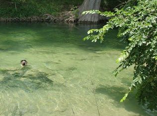 622 River Bend Rd, Bandera, TX 78003