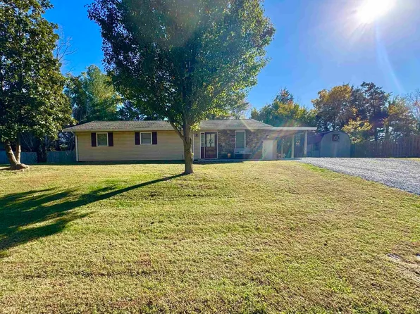 398 White Deer Run, Makanda, IL 62958