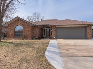 8409 Wood Duck Dr, Oklahoma City, OK 73132