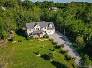 1884 Abbeyfield Rd, Maidens, VA 23102