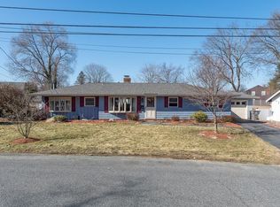 25 Riverview Rd, Framingham, MA 01701