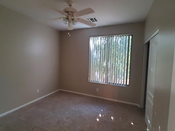 5th image of 613 W Raven Dr