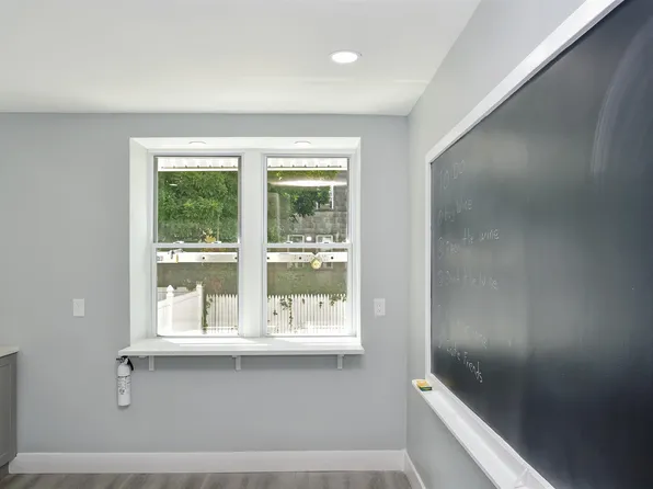 20 West 49th Street image 12 of 26