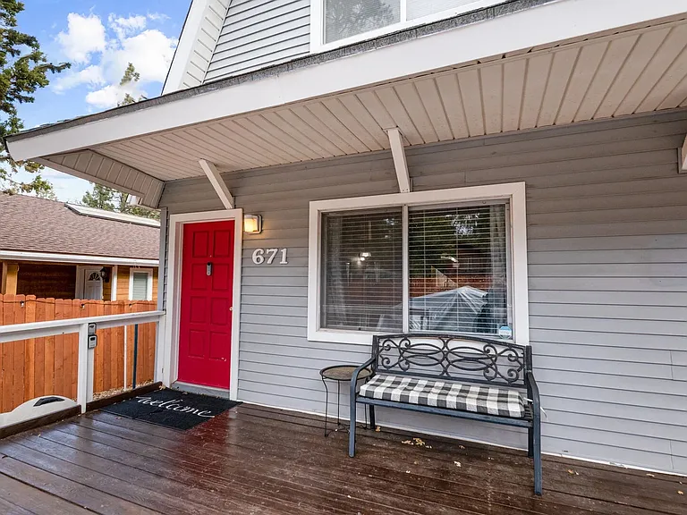 671 Moreno Ln — Photo 13