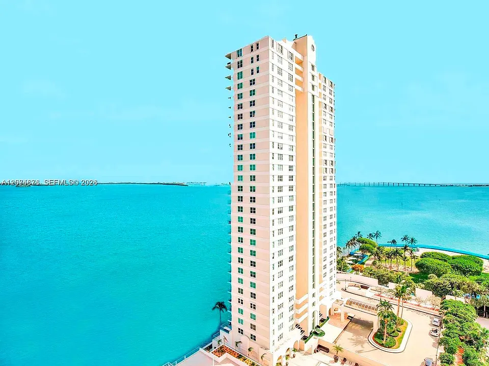 770 Claughton Island Dr #403