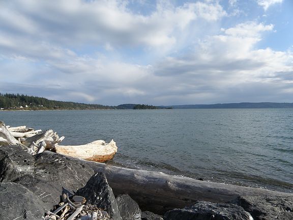 Snee-Oosh Beach