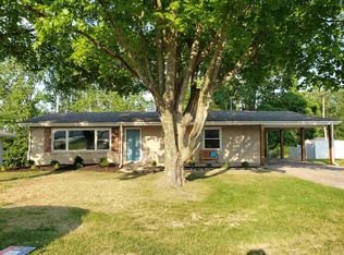 312 Eastwood Dr, Bedford, IN