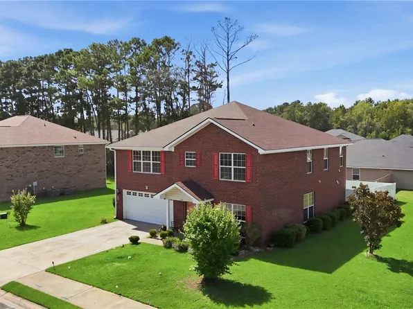 212 Manchester Court, Midway, GA 31320