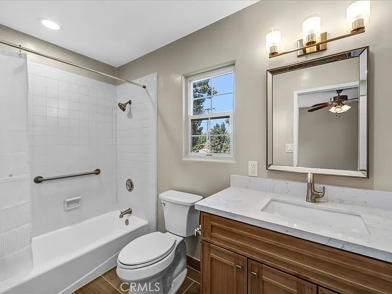 1315 W Valleyheart Dr — Photo 22