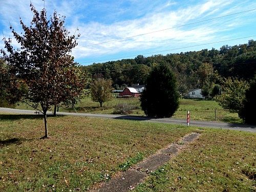 4th image of 4721 Daystar Ln
