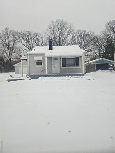 780 Palmer Dr, Pontiac, MI, 48342